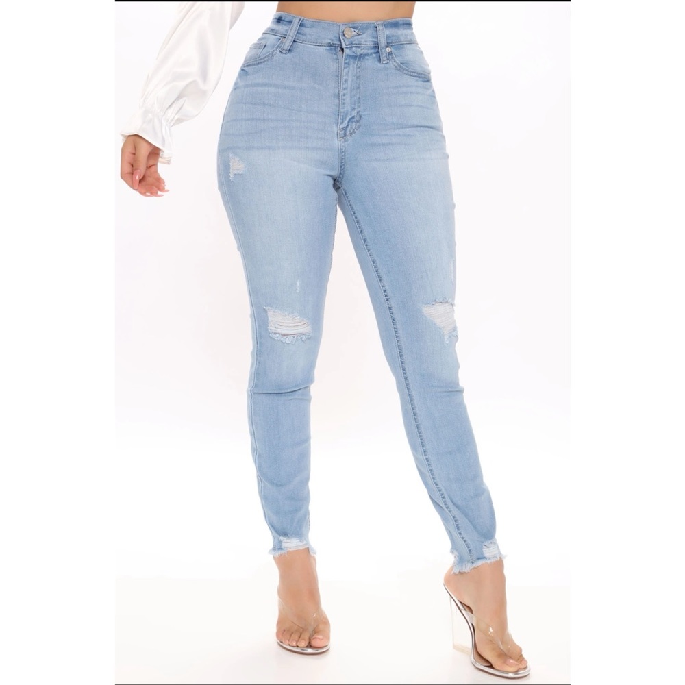 Jeans - Picture 2 of 4